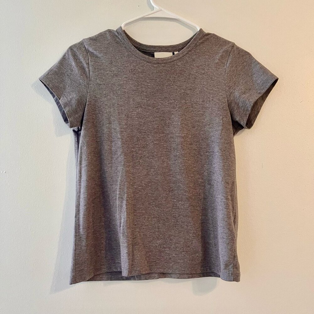 Richer Poorer Classic Baby Tee in Dark Gray Sz XS